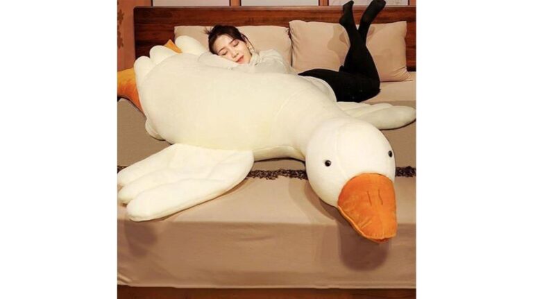 oversized fluffy goose plush
