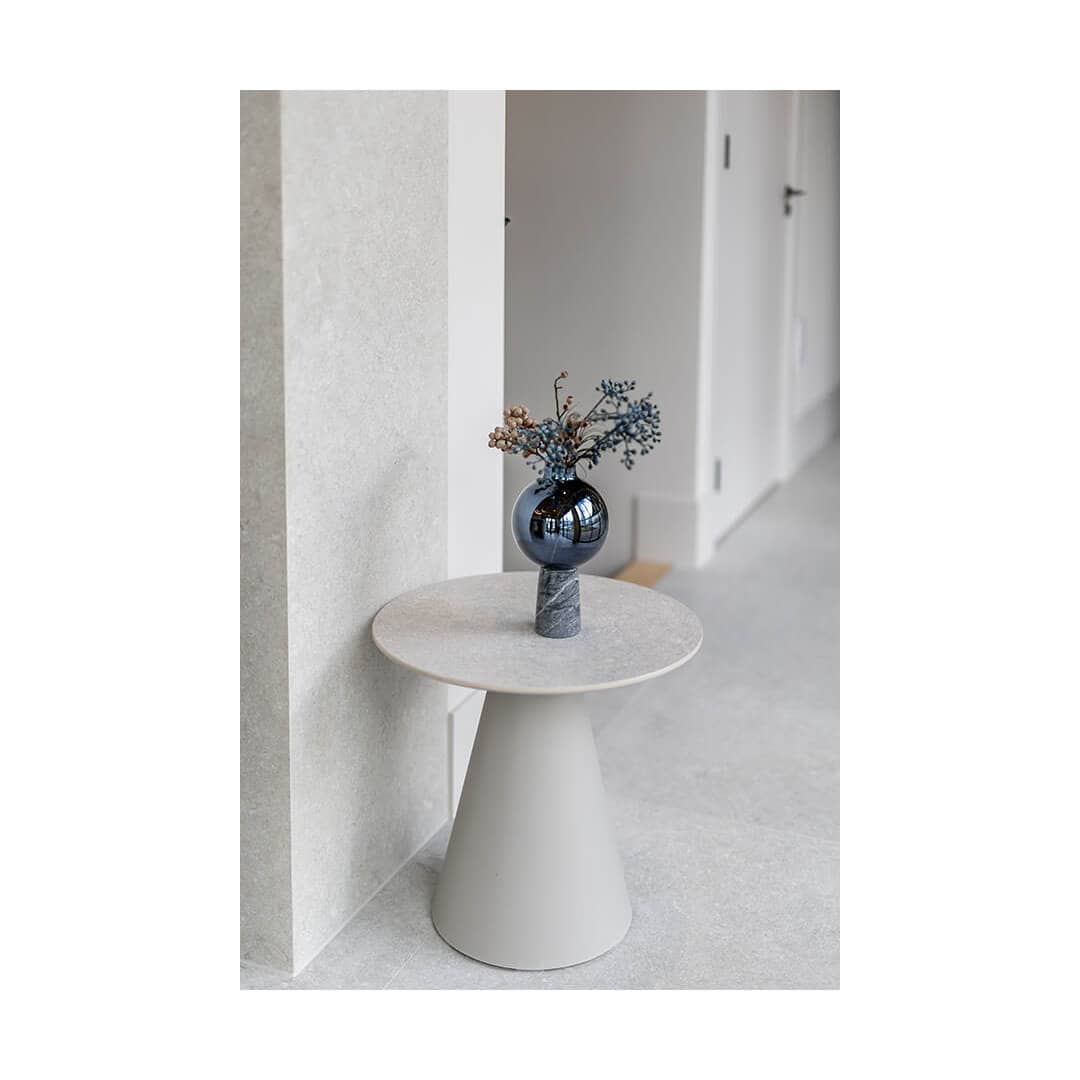 sardona ice - elegante beige-graue Fliese in hotel