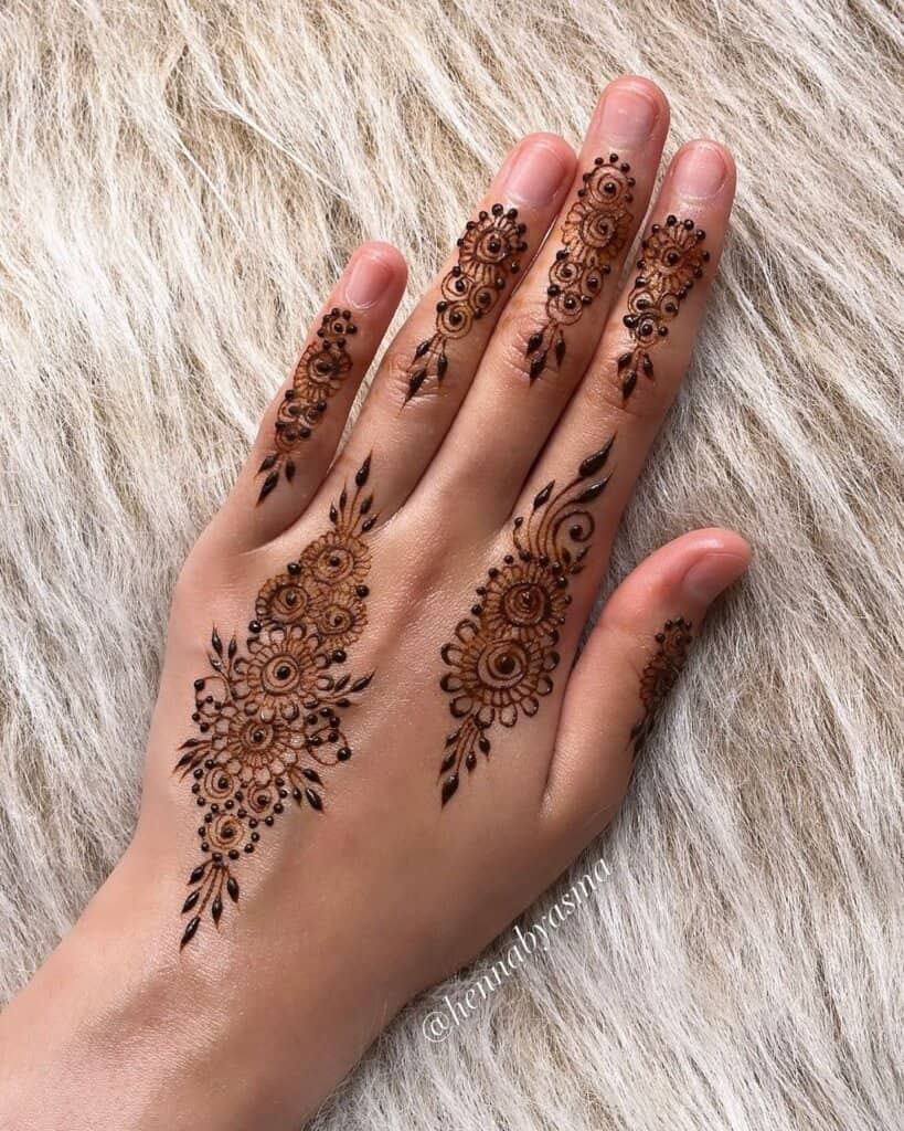 mehndi designs
