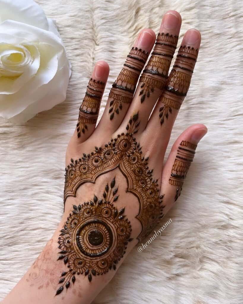 mehndi designs