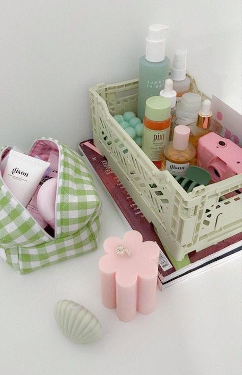 nightstand decor ideas