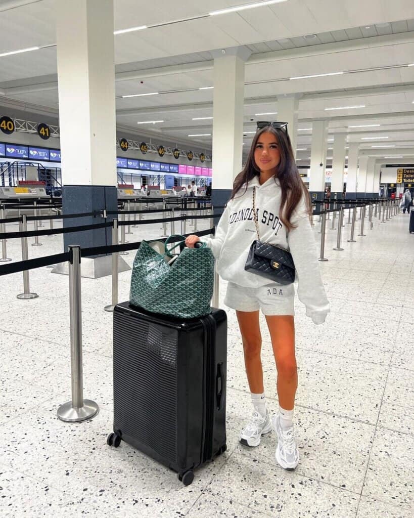 airport outfit ideas