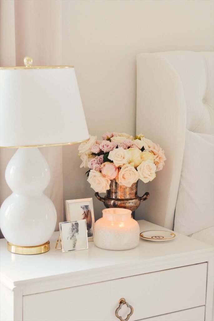 nightstand decor ideas