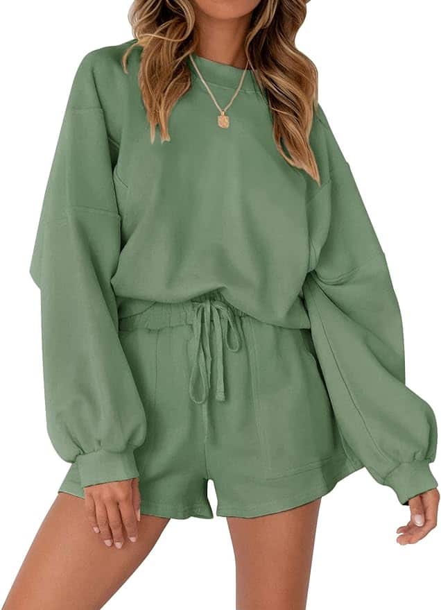 airport outfit ideas