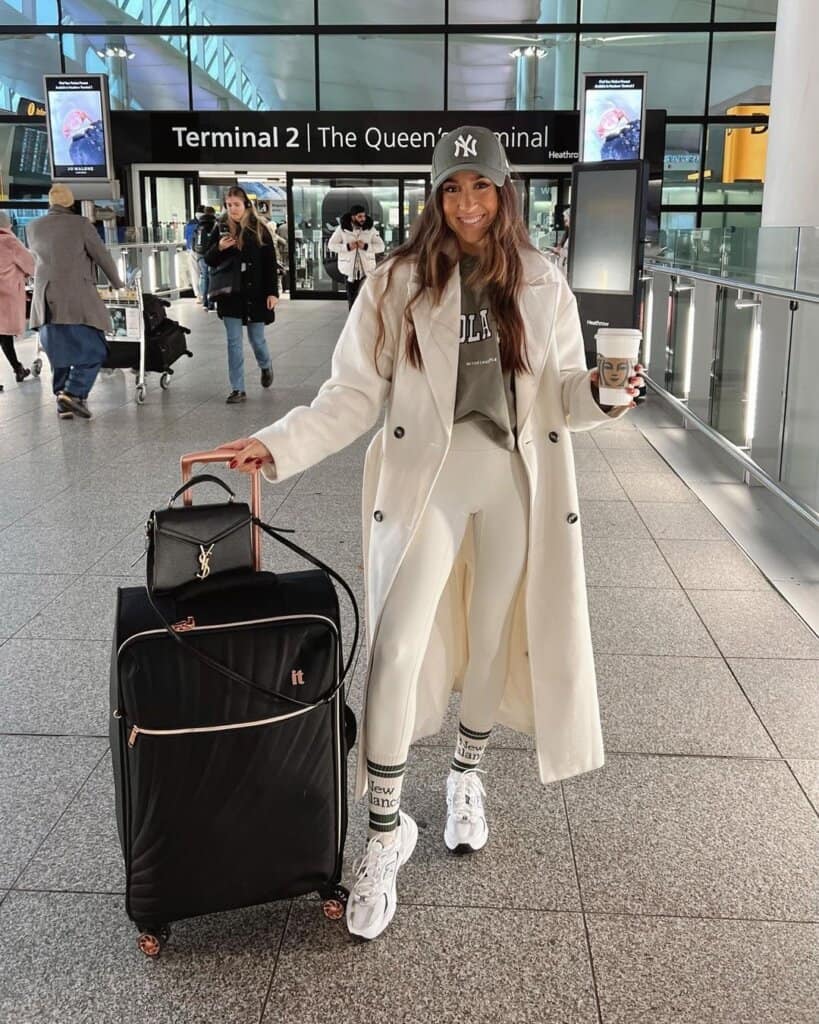 airport outfit ideas