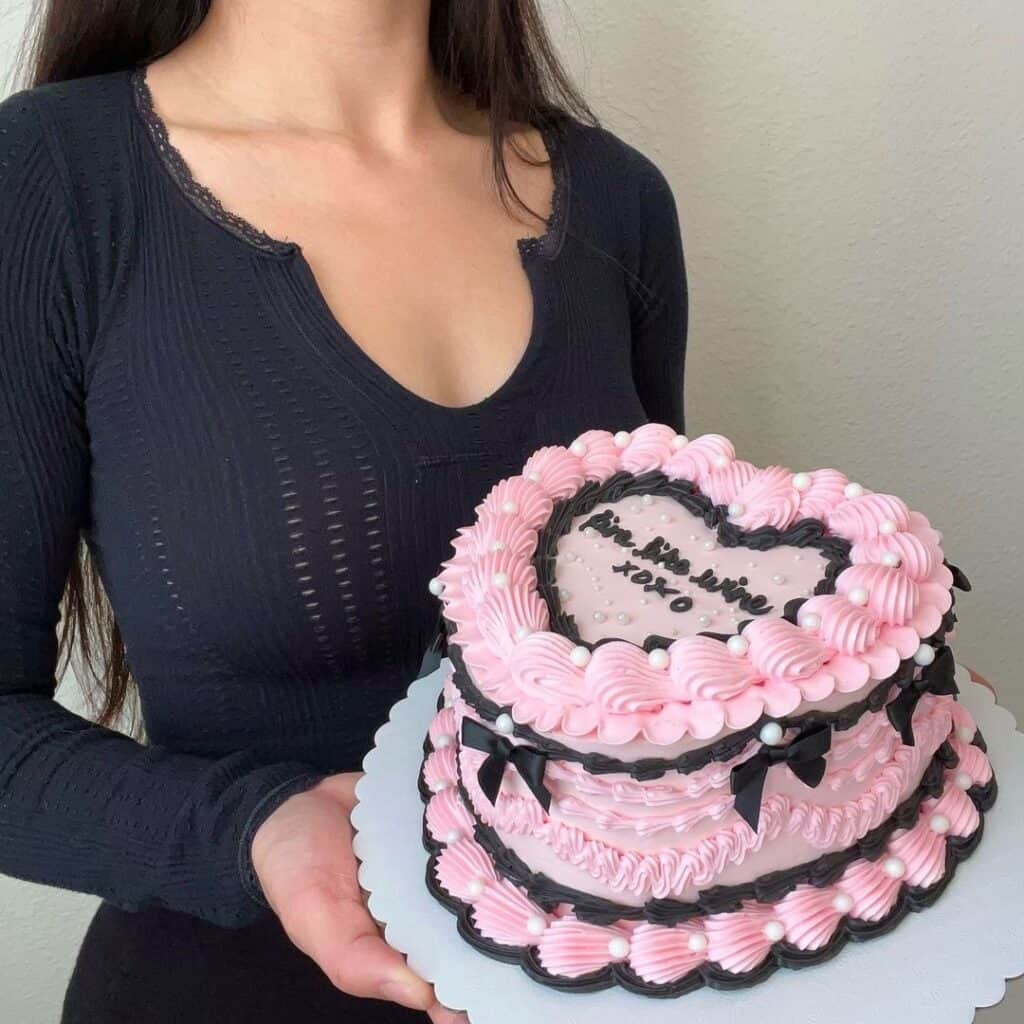 21ST BIRTHDAY CAKE IDEAS
