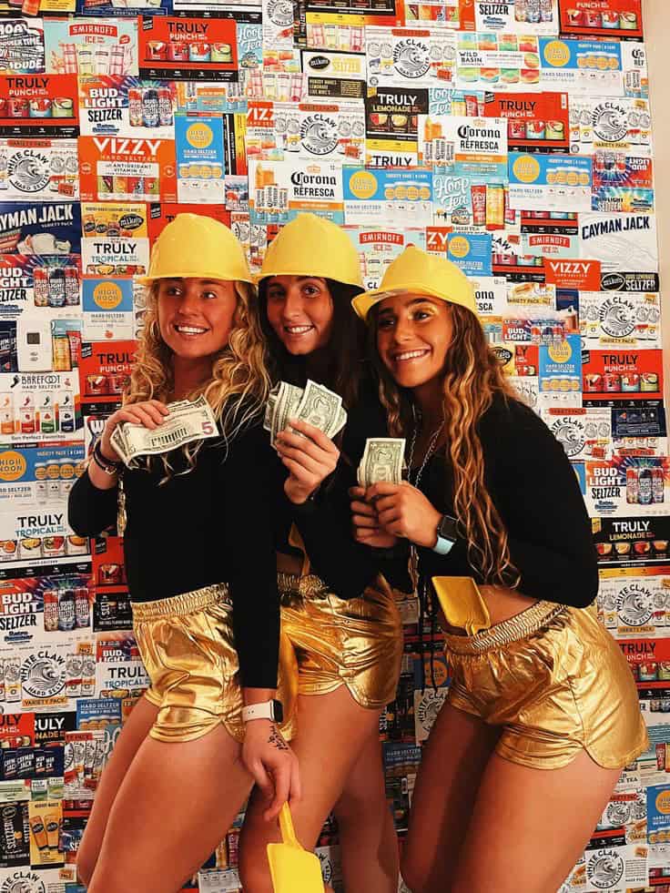 33 INSANELY CREATIVE & HOT TRIO HALLOWEEN COSTUMES