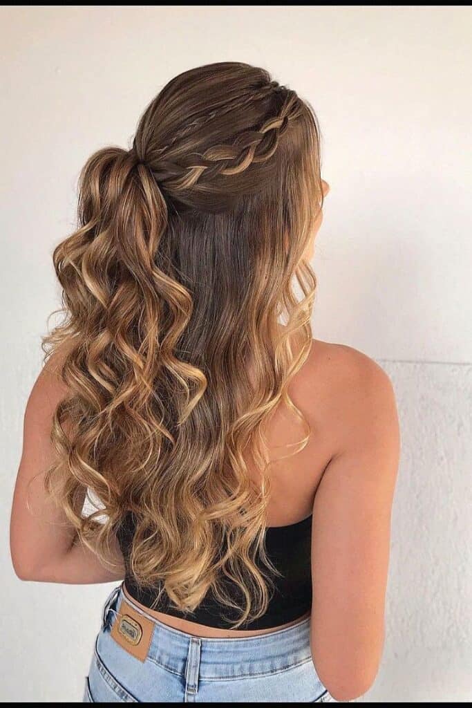 PROM HAIRSTYLES