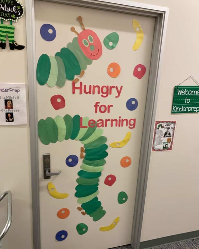 CLASSROOM DOOR IDEAS
