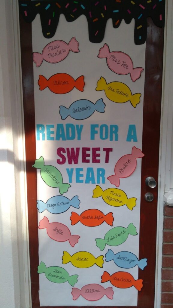 CLASSROOM DOOR IDEAS