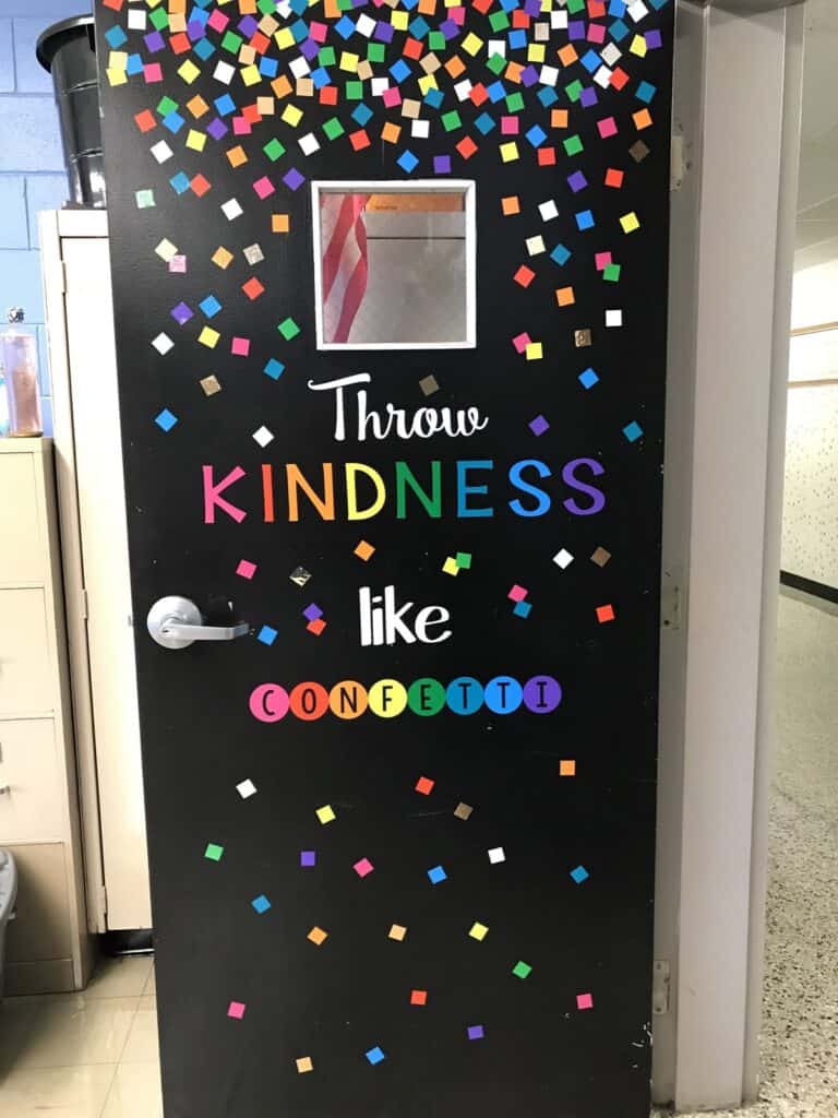 CLASSROOM DOOR IDEAS