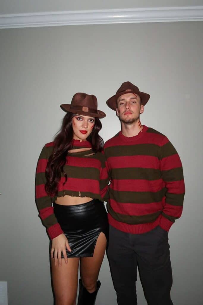 COUPLES HALLOWEEN COSTUME IDEAS