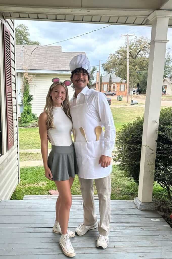 COUPLES HALLOWEEN COSTUME IDEAS