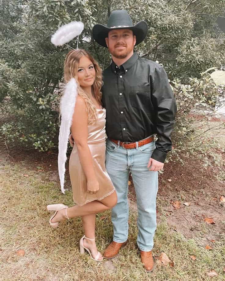 COUPLES HALLOWEEN COSTUME IDEAS