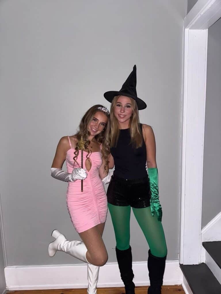 MATCHING HALLOWEEN COSTUMES