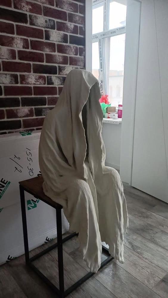 DIY HALLOWEEN DECORATIONS