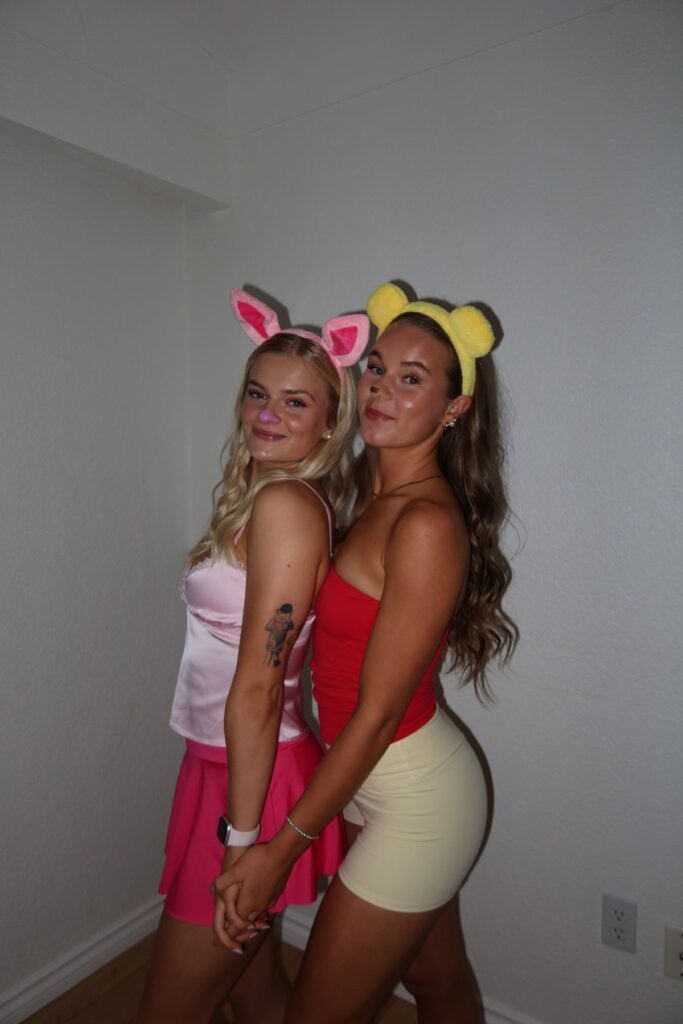 trendy duo halloween costumes
