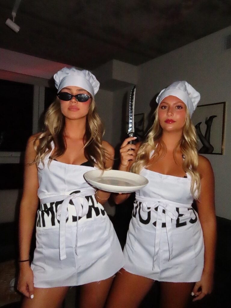 trendy duo halloween costumes