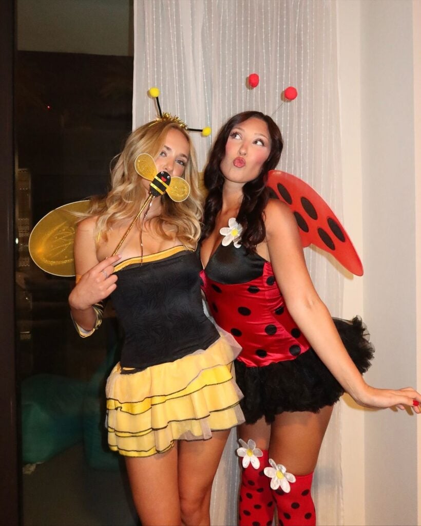 trendy duo halloween costumes