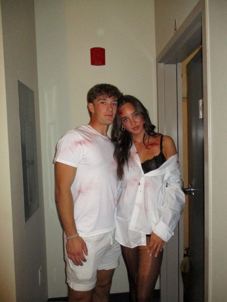 COUPLES HALLOWEEN COSTUME IDEAS