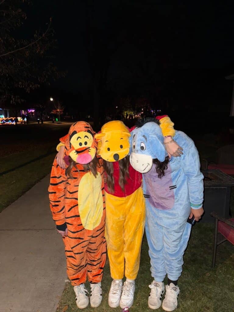 awesome trio halloween costume ideas