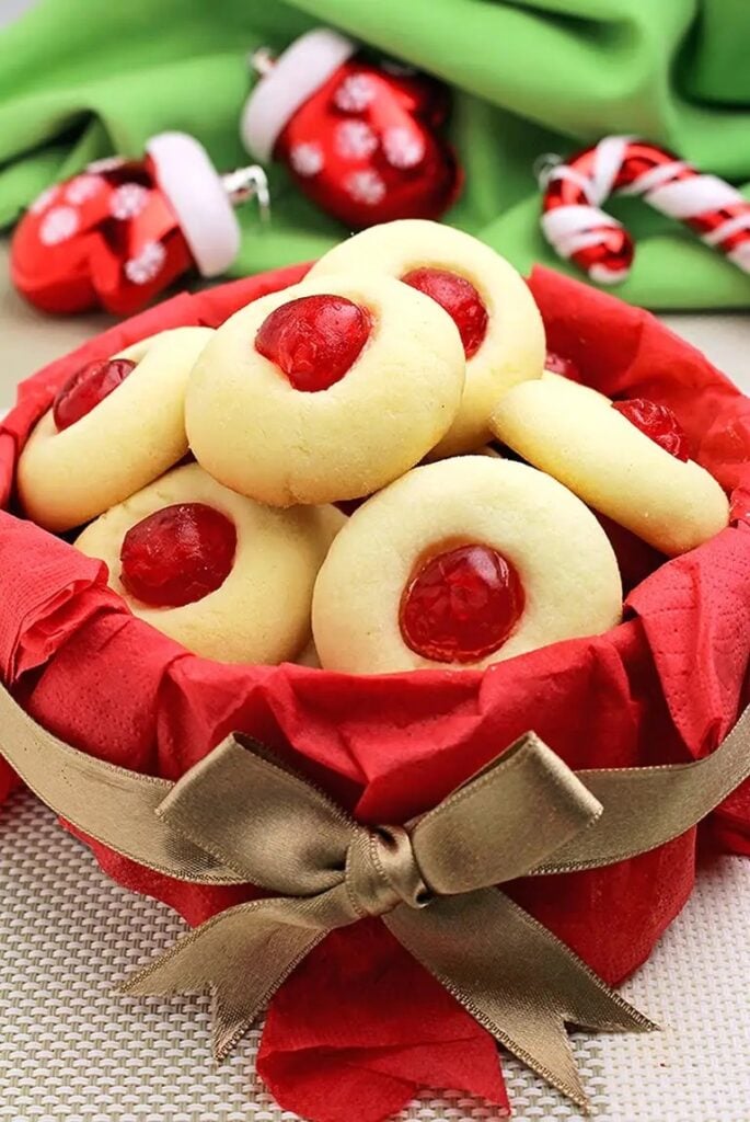 CHRISTMAS COOKIE RECIPES