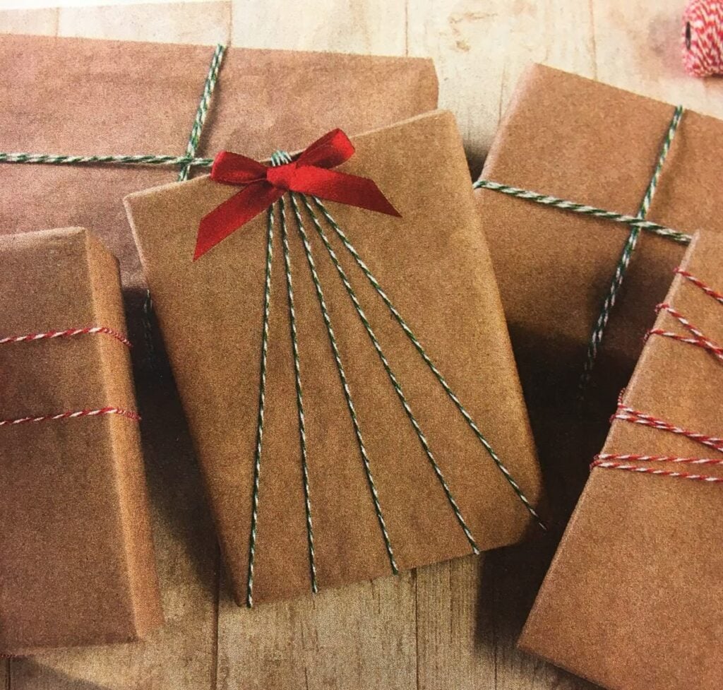 CHRISTMAS GIFT WRAPPING IDEAS