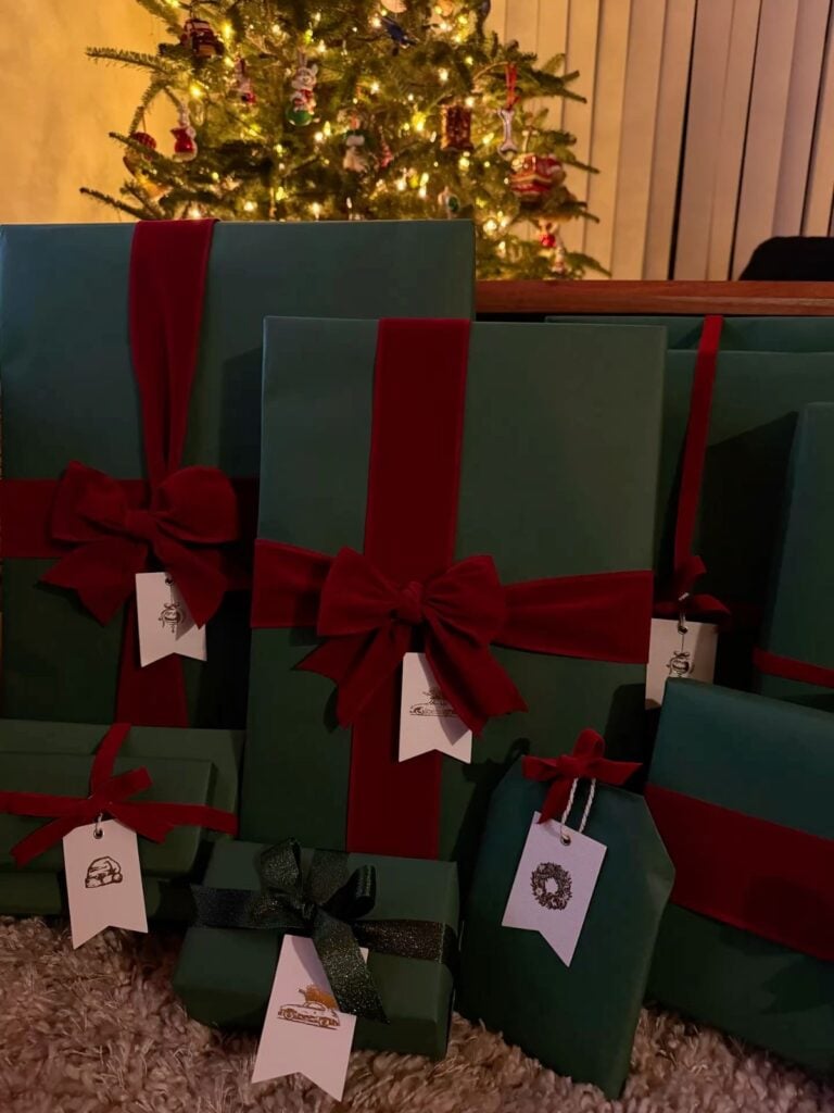 CHRISTMAS GIFT WRAPPING IDEAS