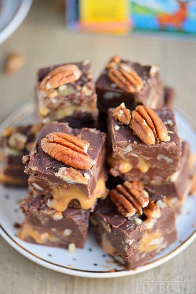 CHRISTMAS FUDGE RECIPES