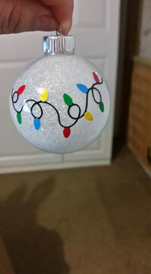 32 DIY CLEAR GLASS CHRISTMAS ORNAMENT IDEAS