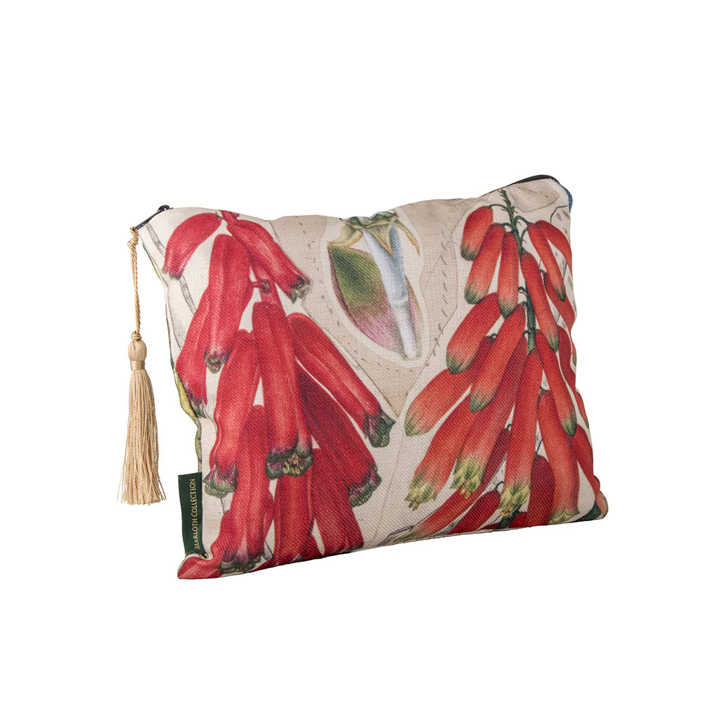 73232dda-3cb6-4954-9dd2-5f6135c3526c.jpg Marloth Collection - Toiletry Bag - plate 23 - Image 1