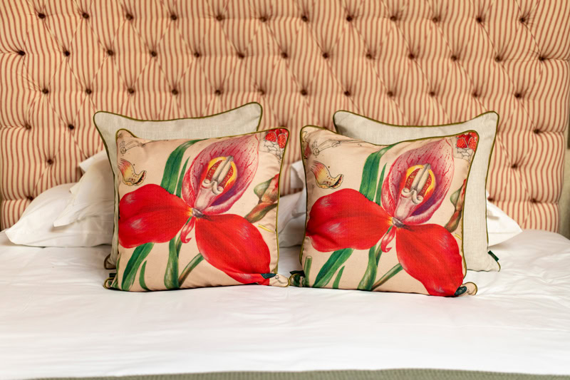 Marloth Plate 59 - Botanical Scatter Cushion Cover