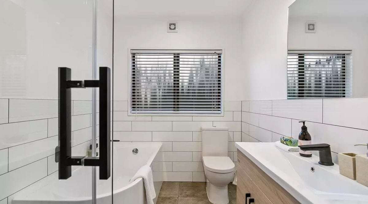 Superior-Renovations-Renovations-Auckland-6-1200x667 Todd Chandler's Full Home Transformation in St Heliers