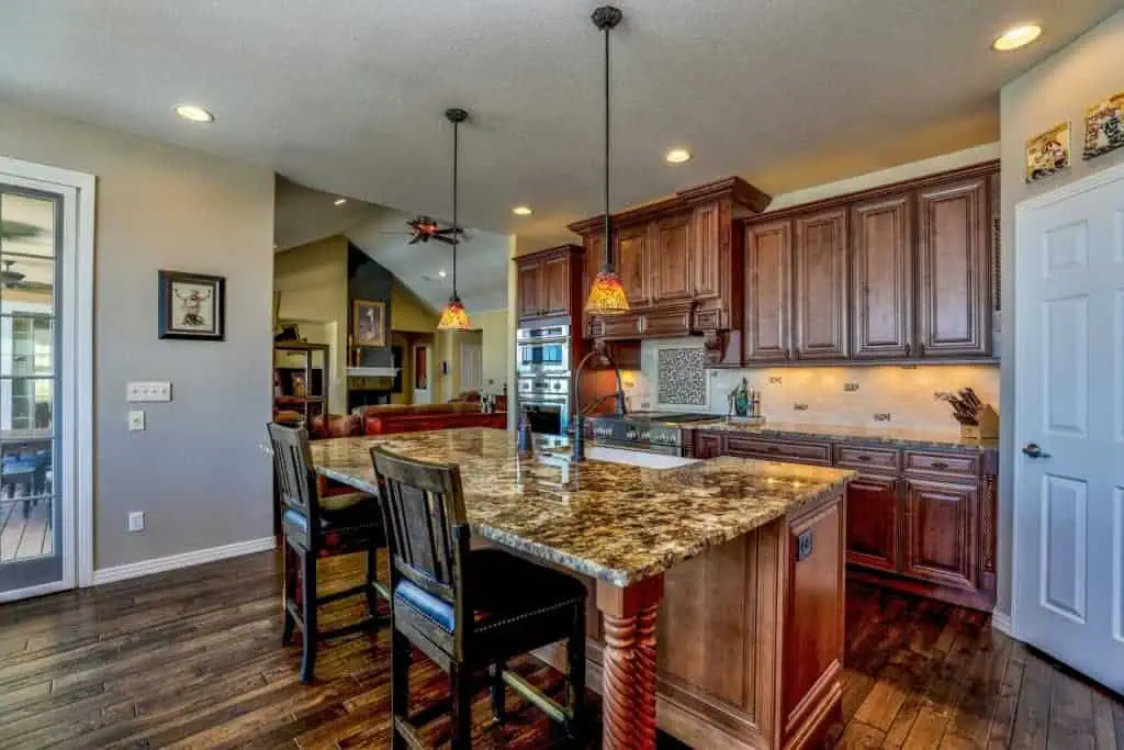 solid-wood-cabinets-1024x683 MDF vs Solid Wood: Why MDF is So Popular For Kitchen Cabinets