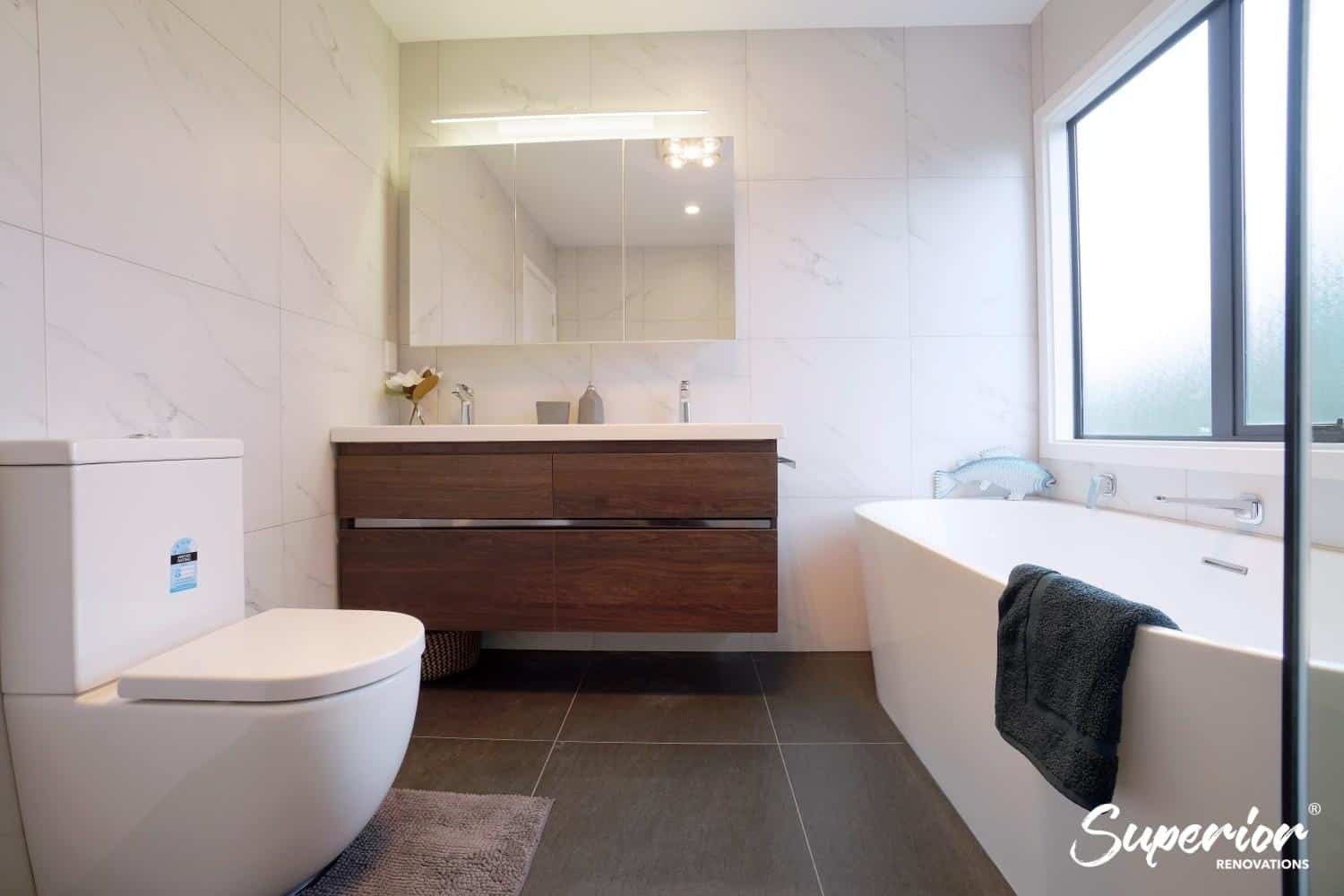 DSC00270 Modern Bathroom Renovation With a Dark Colour palette in North Shore, Auckland