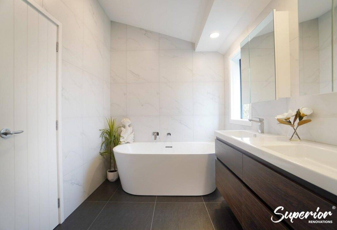 DSC02095-1170x800 Modern Bathroom Renovation With a Dark Colour palette in North Shore, Auckland
