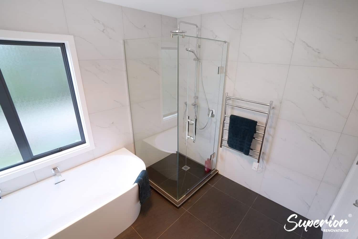 bathroom-renovation-north-shore-8 Modern Bathroom Renovation With a Dark Colour palette in North Shore, Auckland