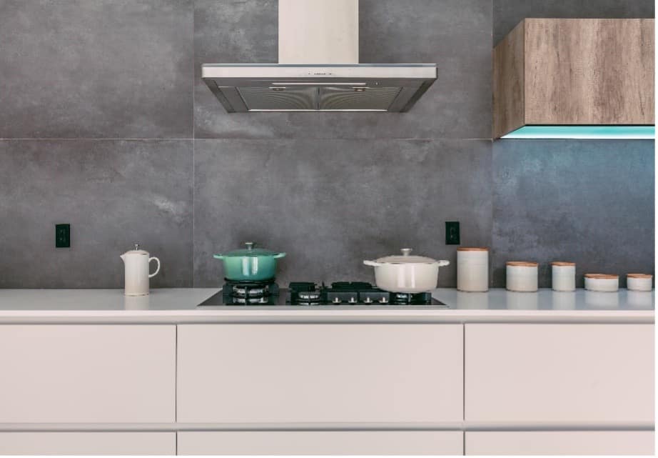 Picture-1.jpgh_ Make A Small Kitchen Look Larger Using Design, Layout & Colour