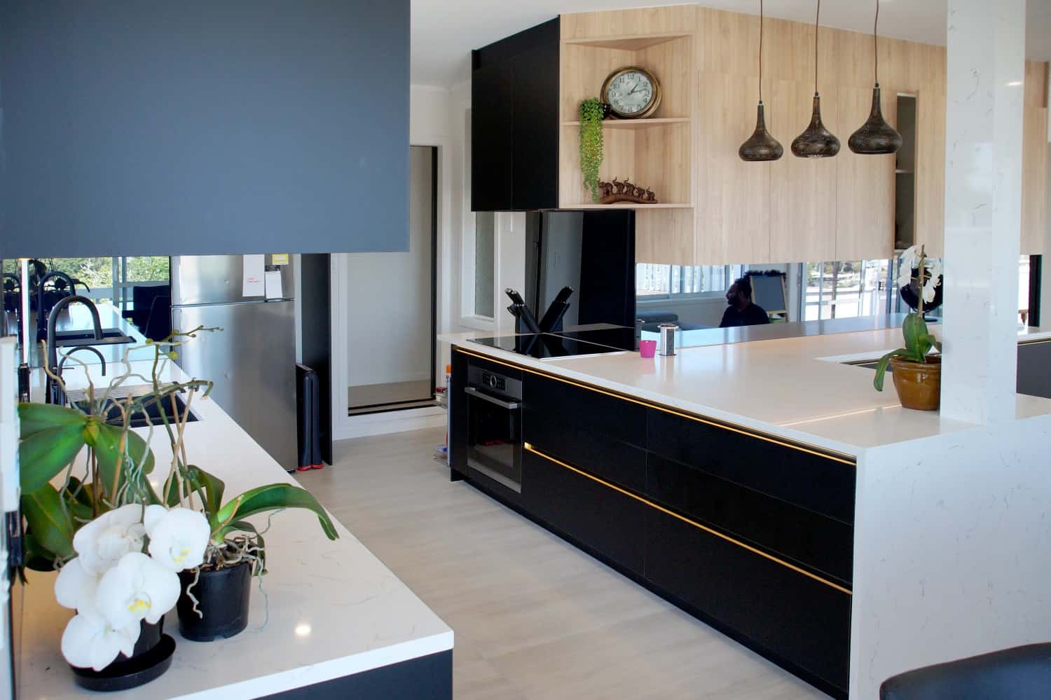 DSC07210 Design Case Study: Entertainers Dream Kitchen/Bar Renovation - Guru & Neeta