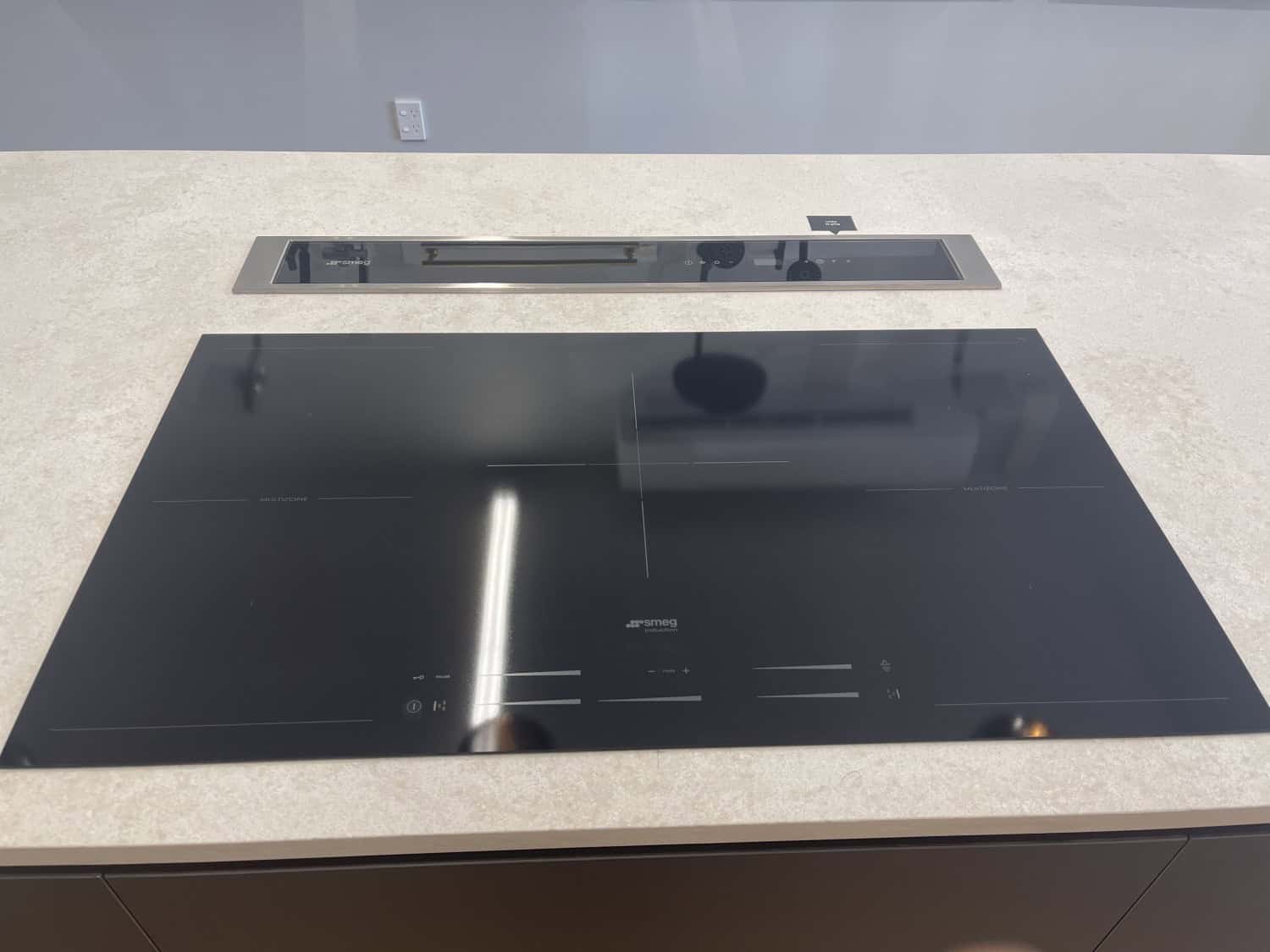 Downdraft-Rangehood_Close Kitchen Displays At Our Auckland Showroom: Detailed Breakdown
