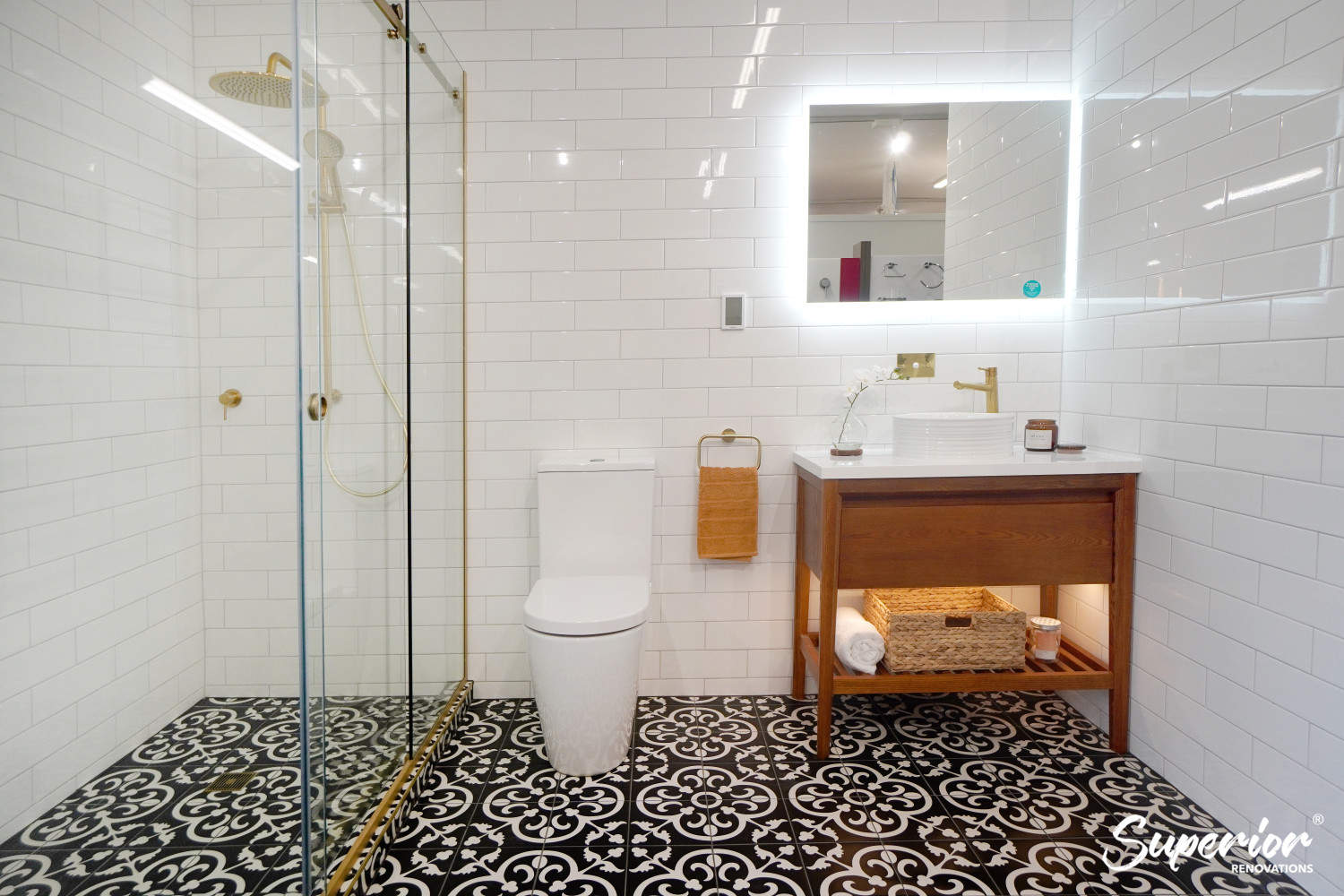 Superior-Renovations-Showroom-10 Comprehensive Shower Glass Guide: Frameless Doors, Maintenance & Suppliers in NZ