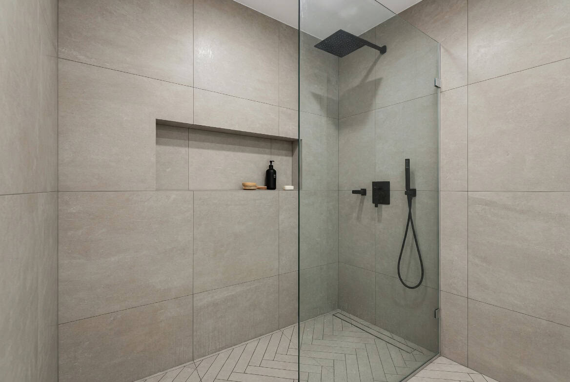 1a6bea02-6b27-42a9-93b3-f72feecbc156 How to Choose the Right Bathroom Tiles for Your Auckland Renovation