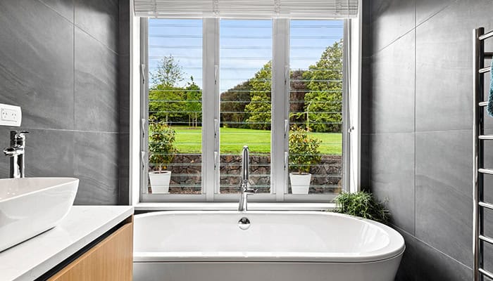 bathroom-renovation-redvale-auckland-2 Full Bathroom Renovations Auckland - Renovate with Confidence