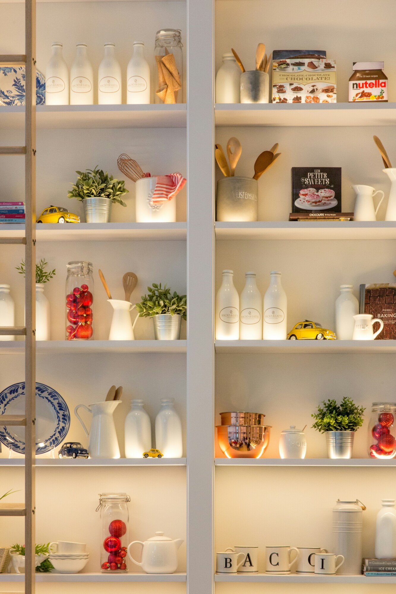 Cabinet Lighting 