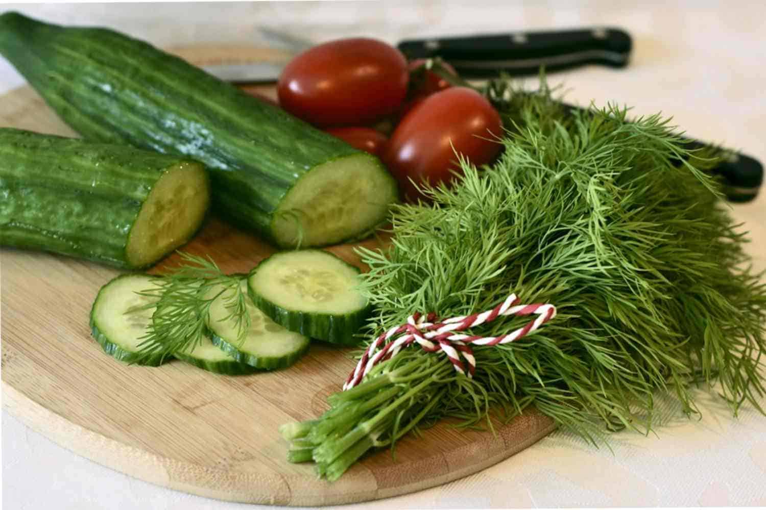 cucumber salad ingredients