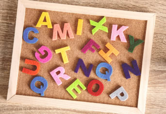 MESE A HOLVOLTAMRÓL – NYELVI KREATIVITÁS FEJLESZTÉSE