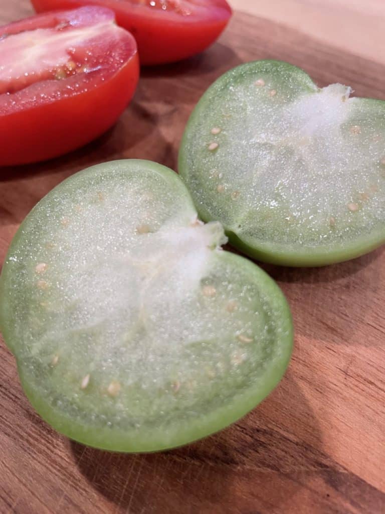 Inside Tomatillo
