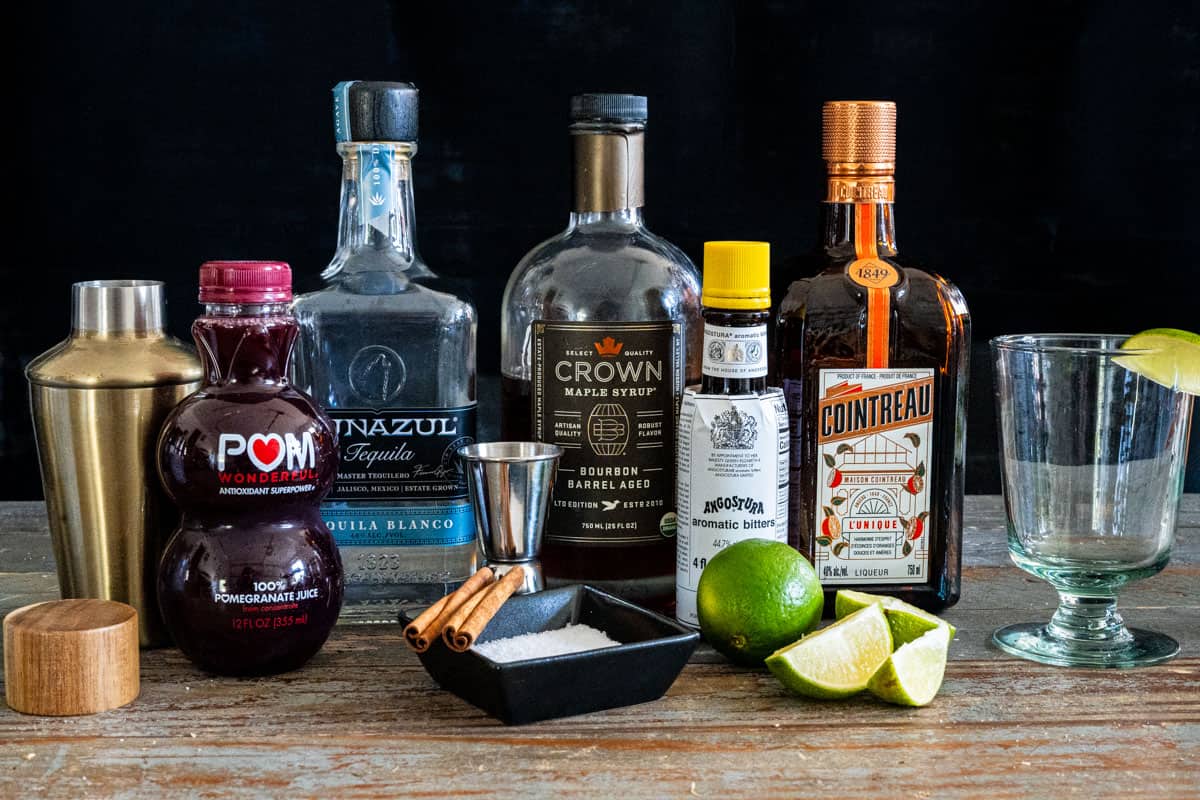 ingredients for making pomegranate margaritas