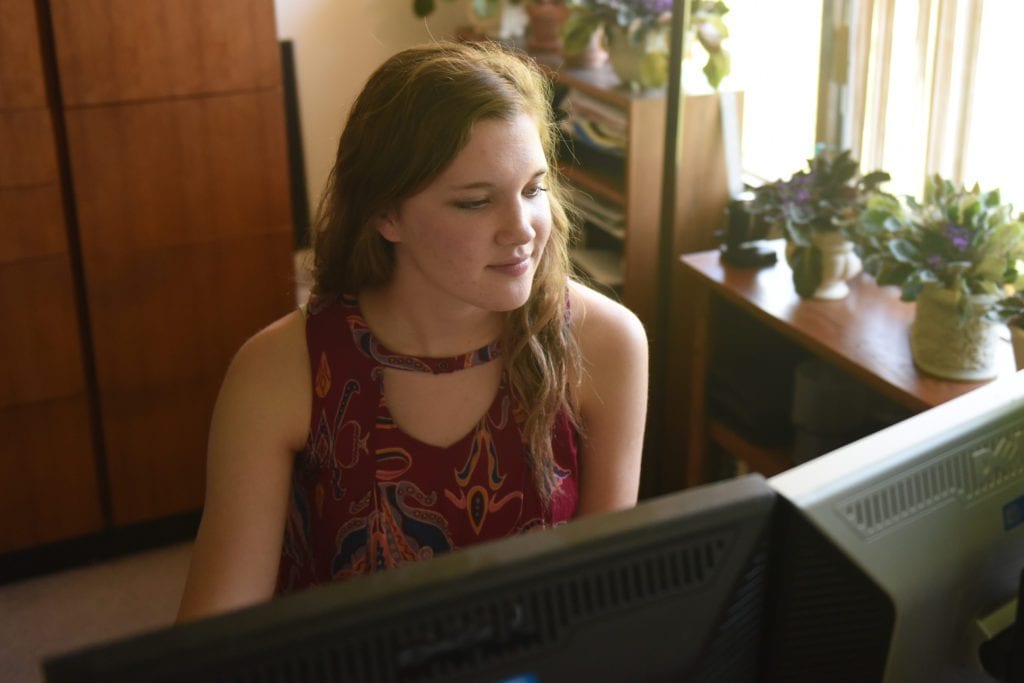 Laura Younger portrait for Tabor College