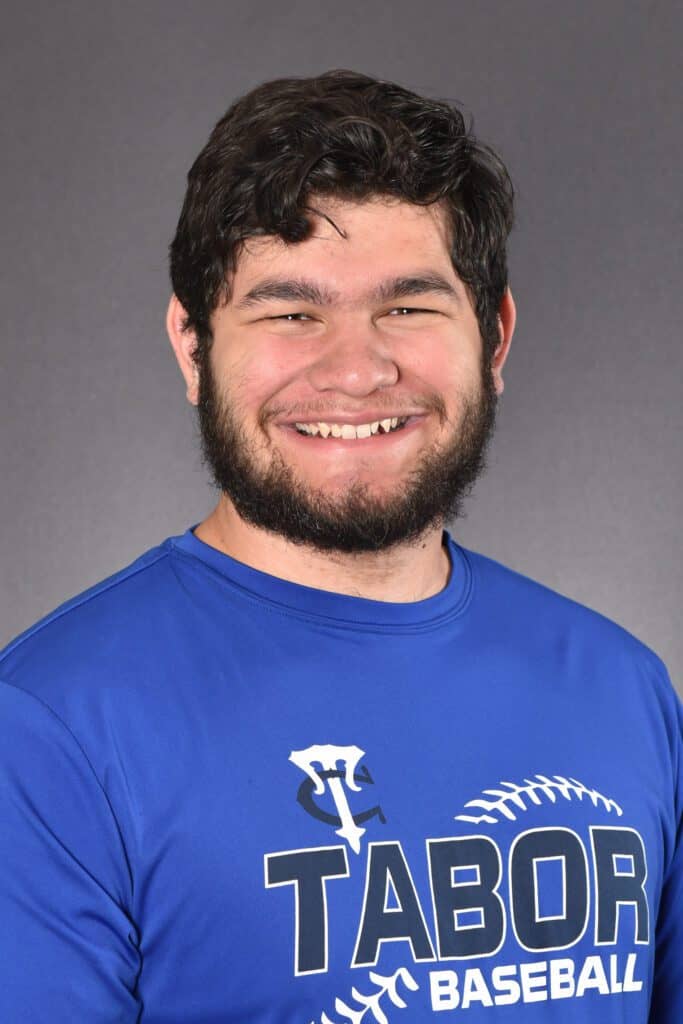 Kekoa Vincent receives award